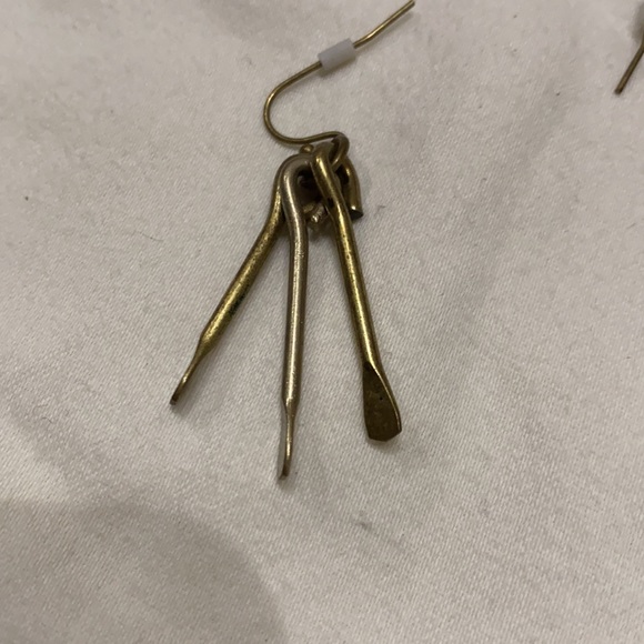 Statement Earring - Picture 2 of 2